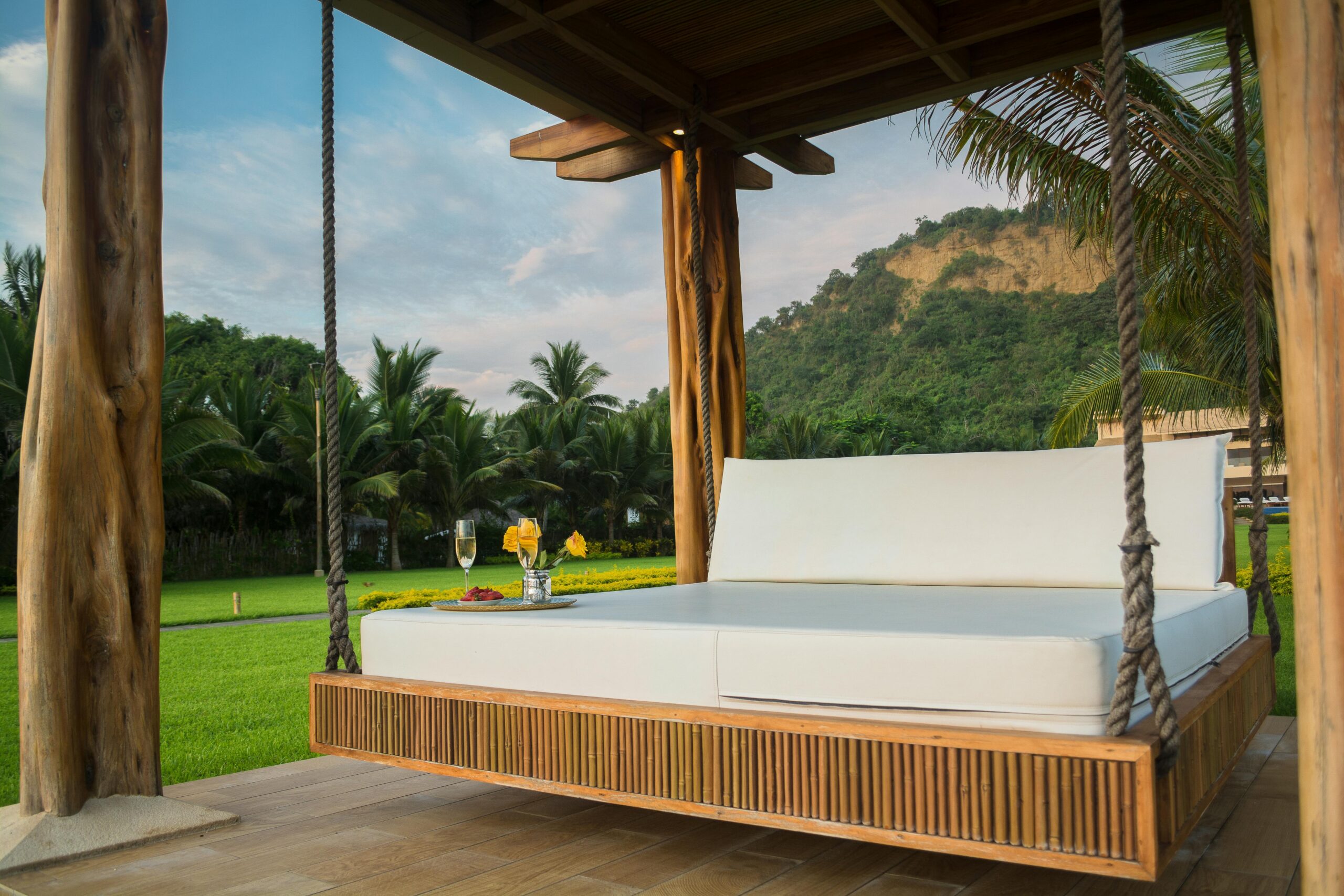 Where Luxury Roams Free: Your Elite Yala Safari Sanctuary